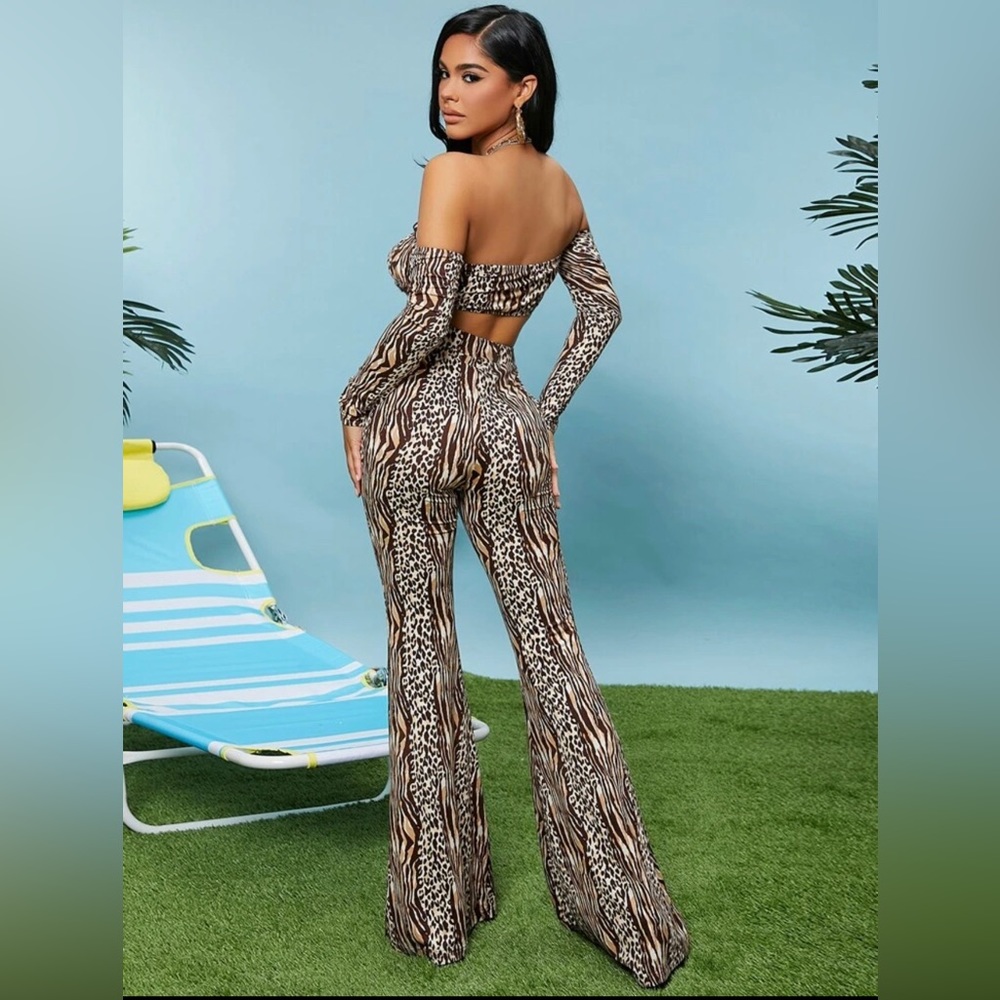 Two piece set - Picture 3 of 3